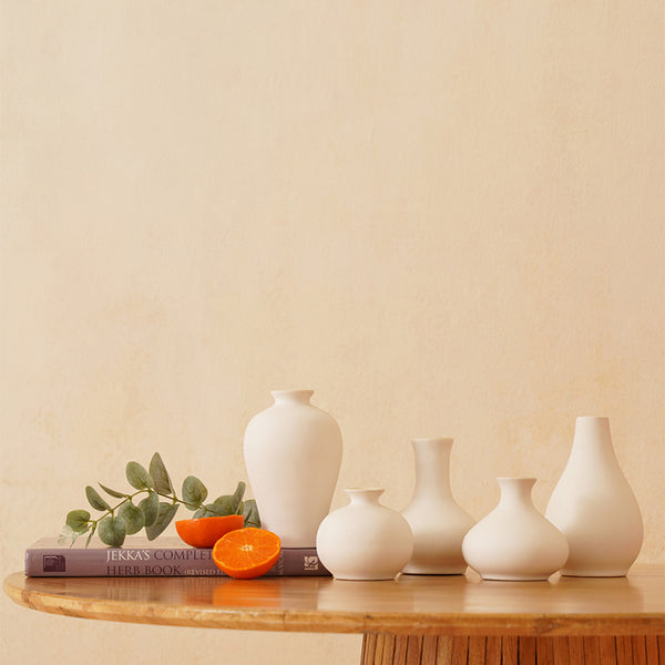 Buy Narcia Boho Vase (White) - Five Piece Set Vase from Vaaree