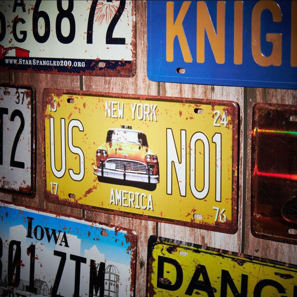 Taxi Us No1 Number Plate Wall Accent