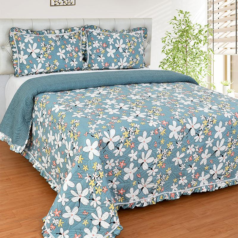 Buy Magnia Floral Bedcover Bedcovers from Vaaree