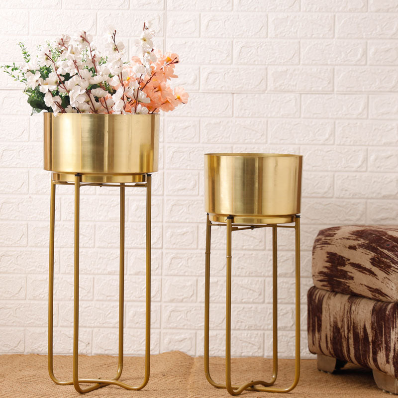 Buy Blacia Oasis Planter (Gold) - Set Of Two Pots & Planters from Vaaree