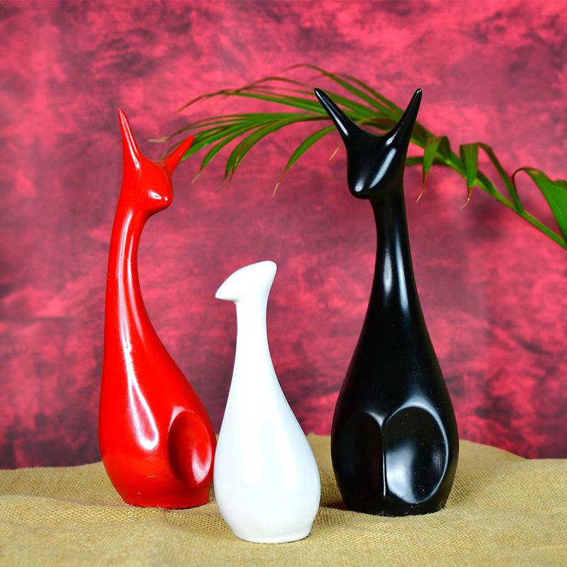 Buy Abstro Meow Showpiece Showpieces from Vaaree