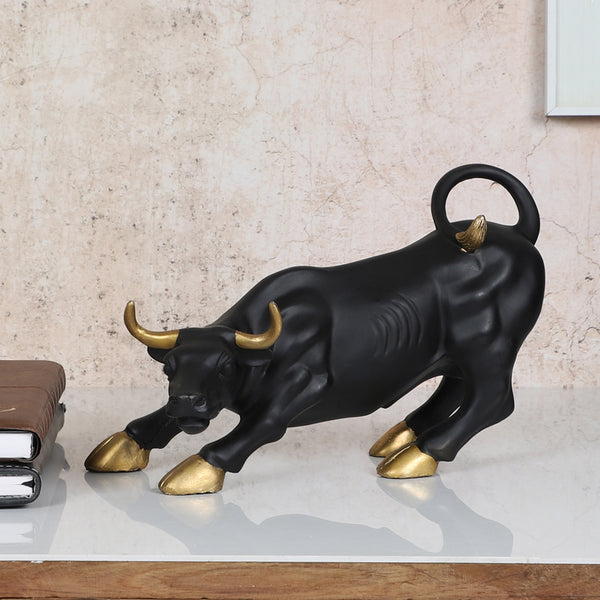 Buy Angry Bull Showpiece Showpieces from Vaaree