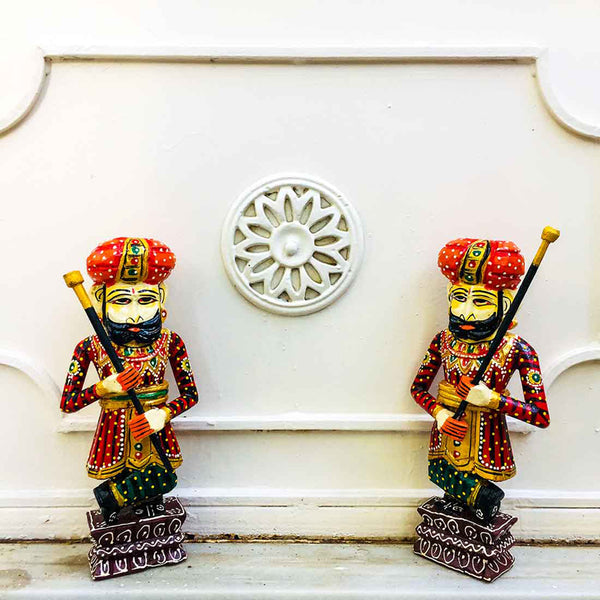 Darbaan Soldier Showpiece  - Set Of Two