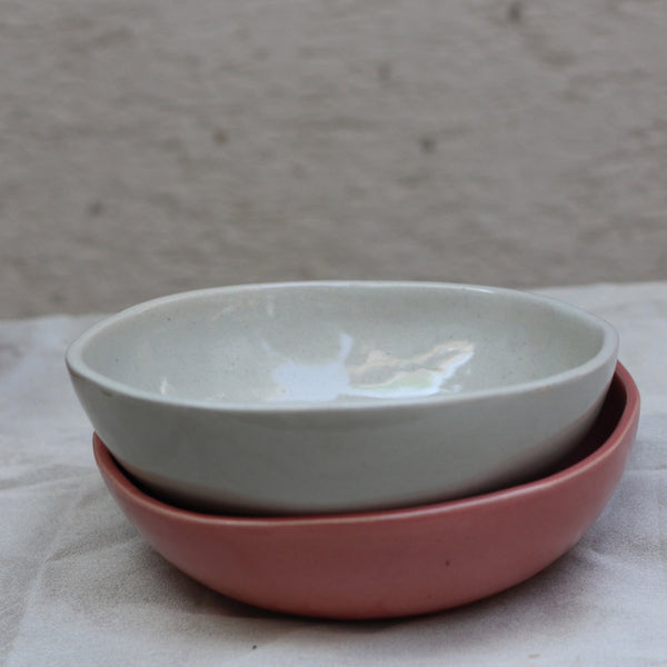 Buy Malkan Ivory & Pink Serving Bowl (500 ML) - Set of Two Bowls from Vaaree