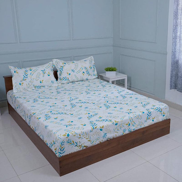 Buy Bijul Floral Bedsheet - Blue & Green Bedsheets from Vaaree