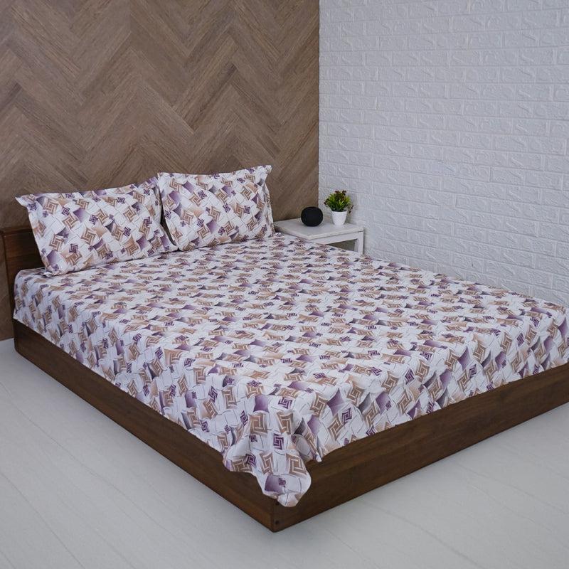 Buy Borva Geometric Bedsheet - Purple Bedsheets from Vaaree