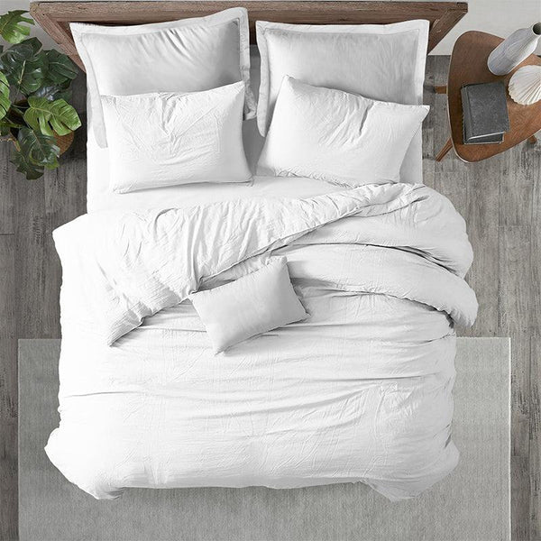 Buy Evelyn Bedding Set - White Bedding Set from Vaaree