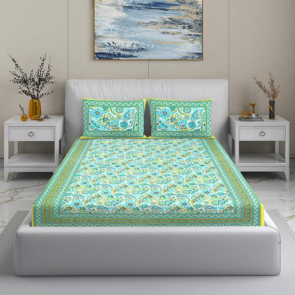 Buy Manohara Floral Bedsheet - Green Bedsheets from Vaaree