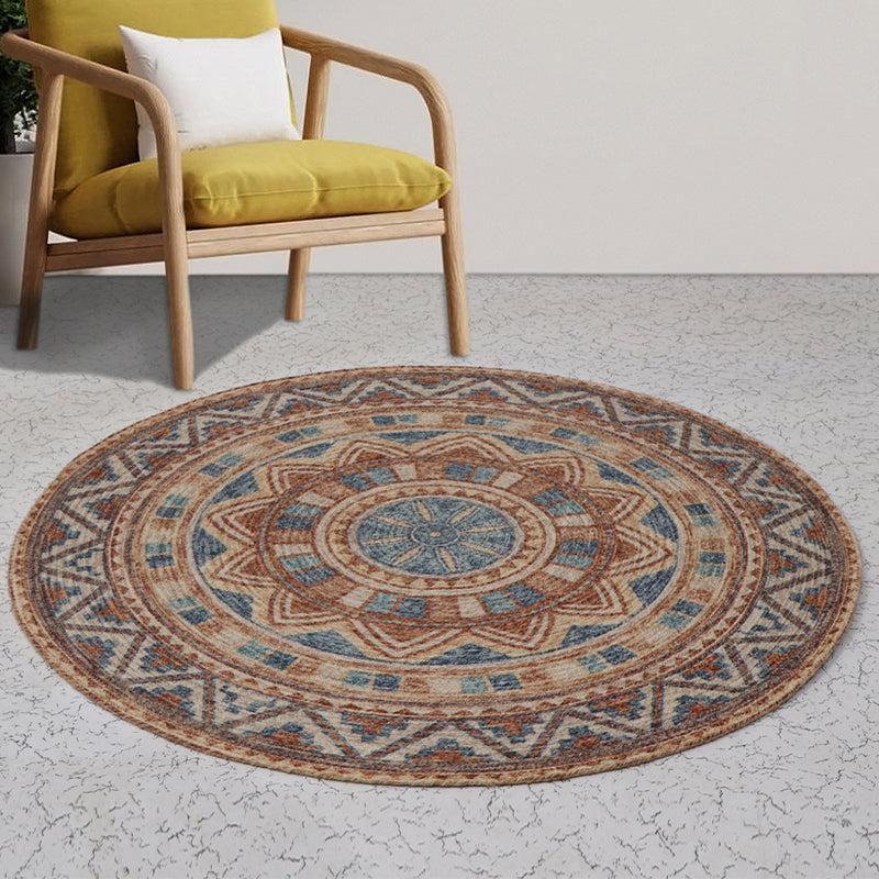 Buy Milana Ethnic Round Rug Rugs from Vaaree