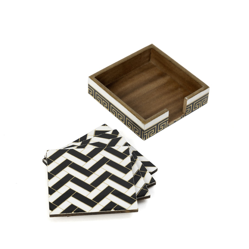 Buy Movina Zig Zag Coaster With Stand - Five Piece Set Coasters from Vaaree