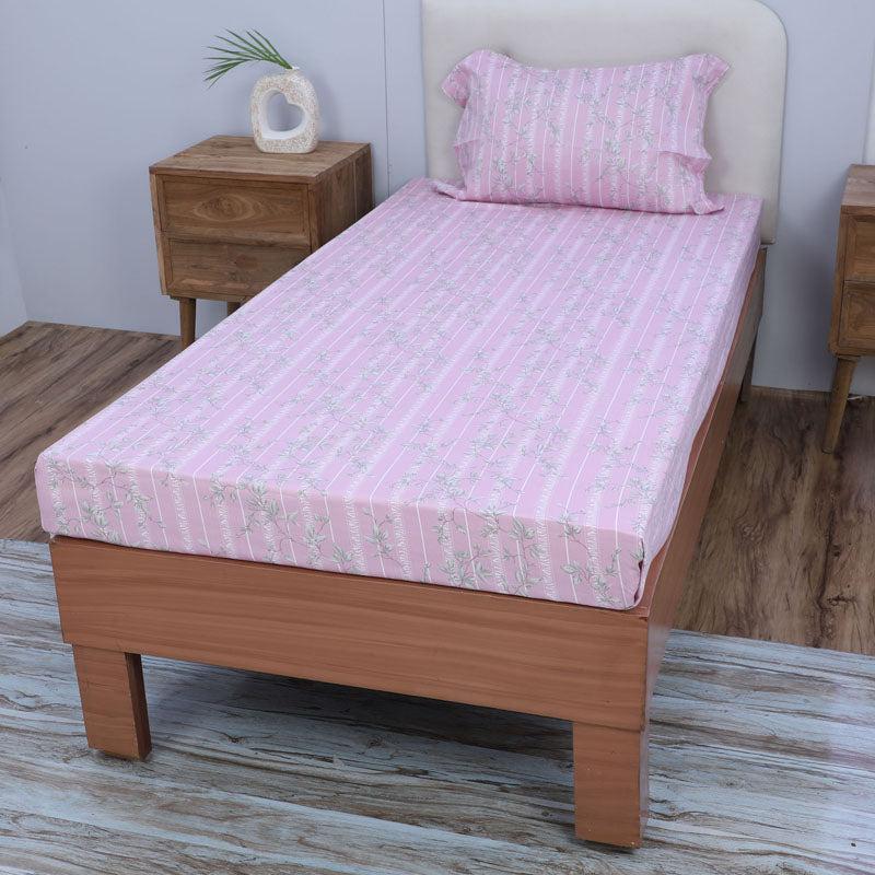 Buy Grassy Flora Printed Bedsheet - Pink Bedsheets from Vaaree