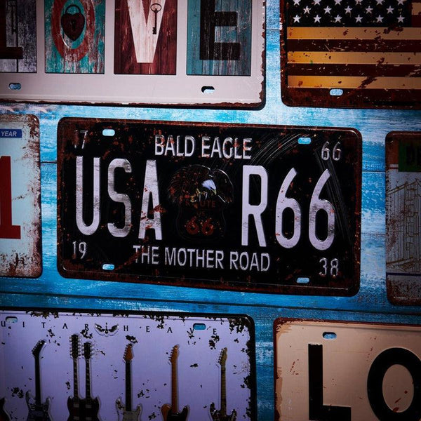 Bald Eagle Number Plate Wall Accent