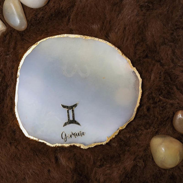 Buy Gemini Agate Coaster - Natural Coasters from Vaaree