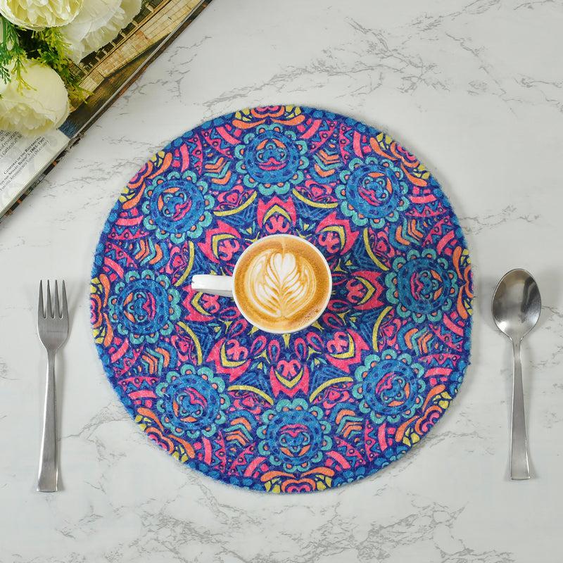 Buy Aruni Round Placemat - Set Of Six Table Mat from Vaaree