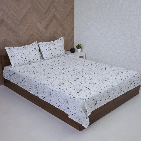 Buy Vishva Floral Bedsheet - Turquoise Bedsheets from Vaaree