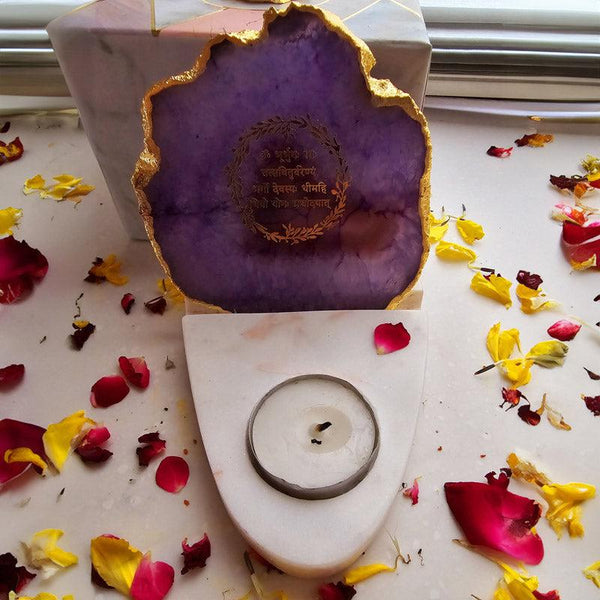 Buy Gayathri Mantra Agate & Marble Tealight Candle Holder - Purple Gift Box from Vaaree