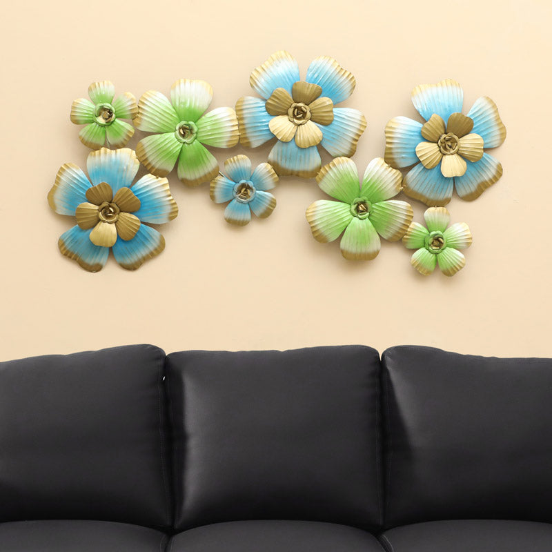 Buy Philander Floral Wall Accent Wall Accents from Vaaree