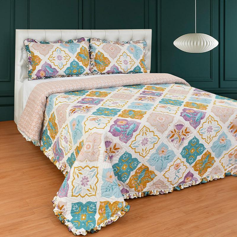 Buy Manisha Ethnic Bedcover Bedcovers from Vaaree