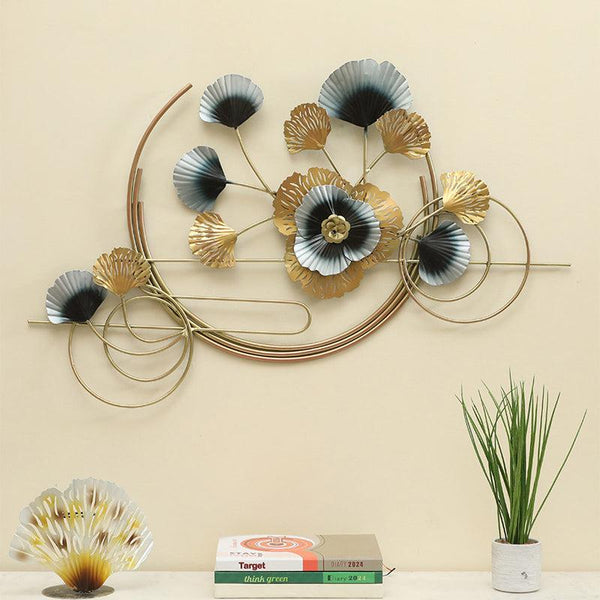 Buy Linnet Flora Wall Accent Wall Accents from Vaaree