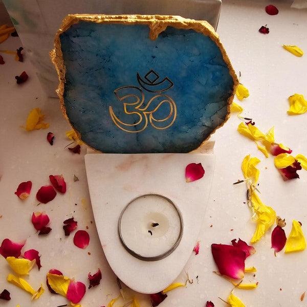 Buy Om Agate & Marble Tealight Candle Holder - Turquoise Gift Box from Vaaree