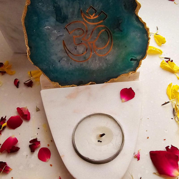 Buy Om Agate & Marble Tealight Candle Holder - Green Gift Box from Vaaree