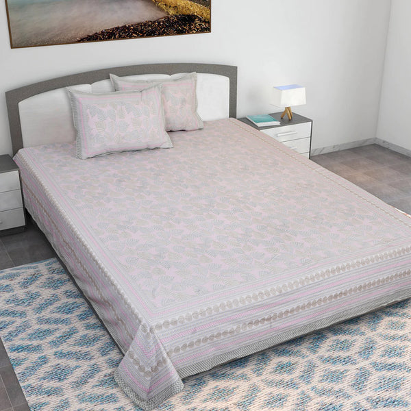 Buy Nistara Floral Bedsheet - Pink Bedsheets from Vaaree