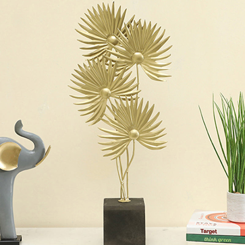 Buy Alouette Palm Showpiece Showpieces from Vaaree