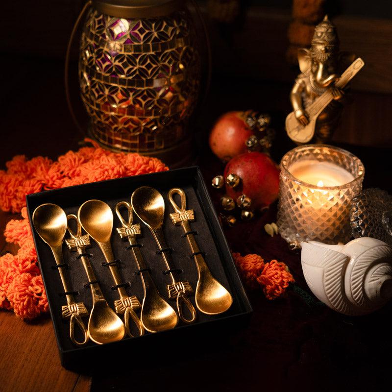 Buy Brass Bow Diwali Gift Box - Set Of Six Gift Box from Vaaree