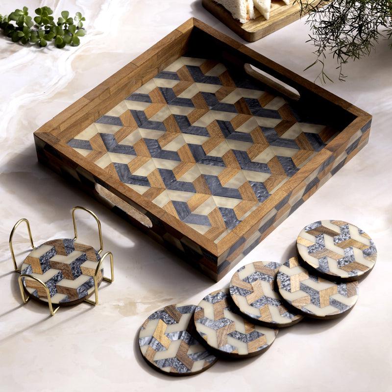 Buy Vara Ethnic Serving Tray Serving Tray from Vaaree