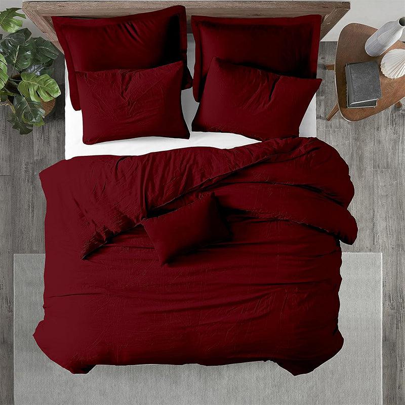 Buy Evelyn Bedding Set - Maroon Bedding Set from Vaaree