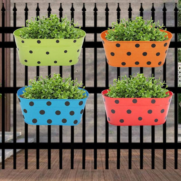 Buy Arvia Metal Planter - Set Of Four Pots & Planters from Vaaree