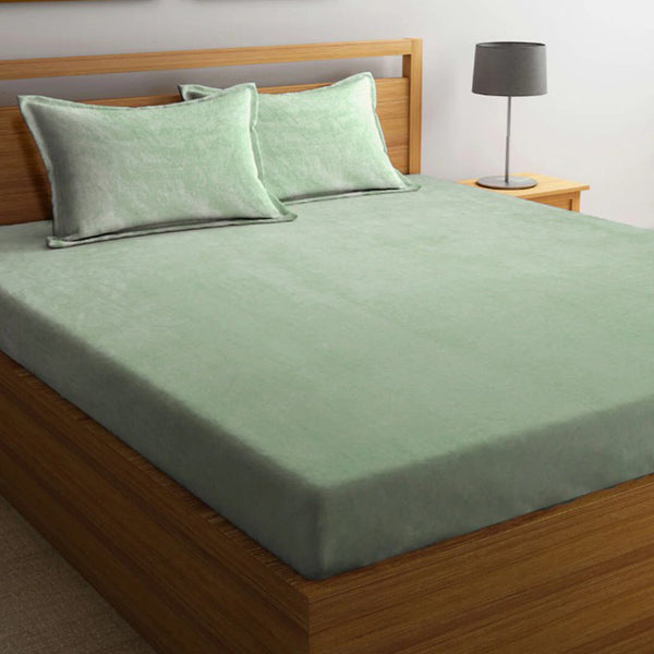 Sarva Solid Bedsheet - Sea Green