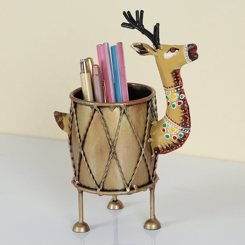 Buy Hiran Stationary Stand Pen Stand from Vaaree