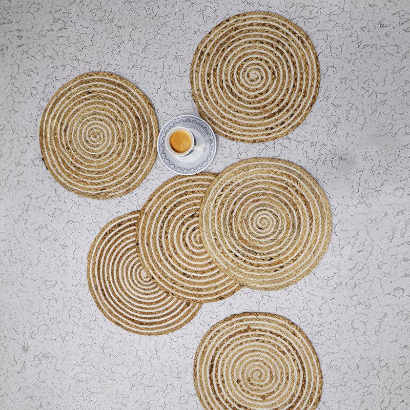 Buy Spiro Round Placemat (Beige) - Set Of Six Table Mats from Vaaree