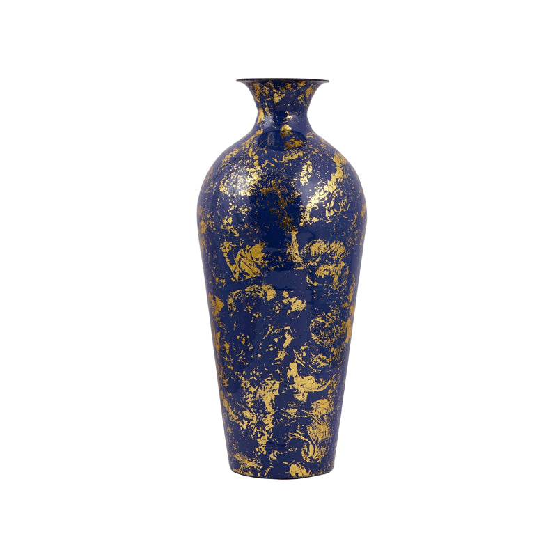 Buy Stila Lacquered Vase Vase from Vaaree