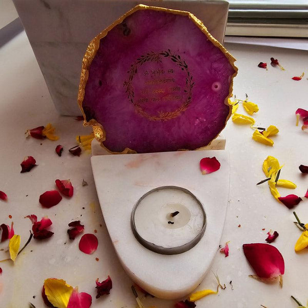 Buy Gayathri Mantra Agate & Marble Tealight Candle Holder - Pink Gift Box from Vaaree