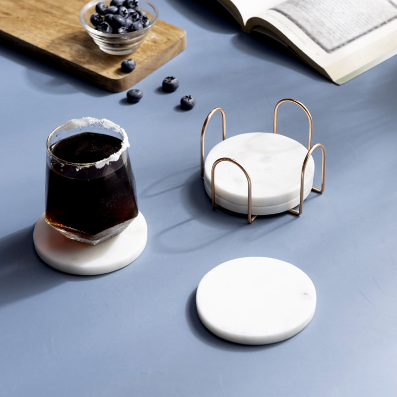 Buy Vidra Marble Coaster With Copper Stand - Five Piece Set Coasters from Vaaree