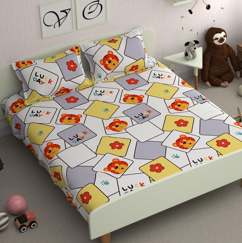 Buy Teddy Cards Printed Bedsheet Bedsheets from Vaaree