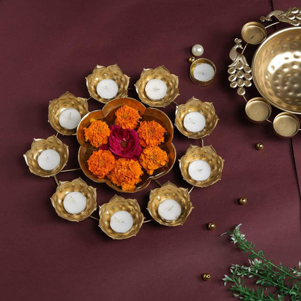 Buy Phool Jwala Urli With Diya Urli from Vaaree