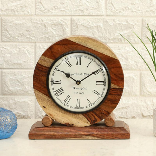 Buy Branwen Table Clock Table Clock from Vaaree