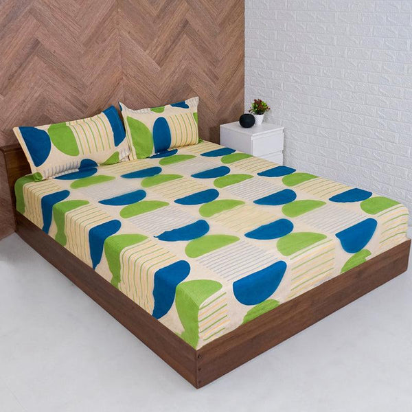 Buy Ento Abstract Bedsheet Bedsheets from Vaaree