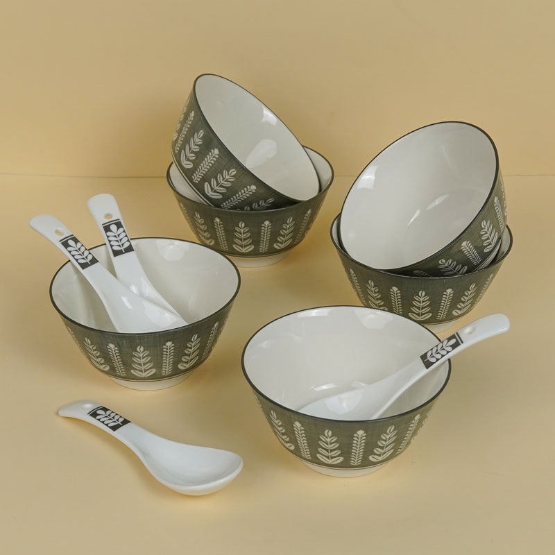 Buy Rana Floral Soup Bowl With Spoon (250 ML) - Twelve Piece Set Soup Bowl from Vaaree