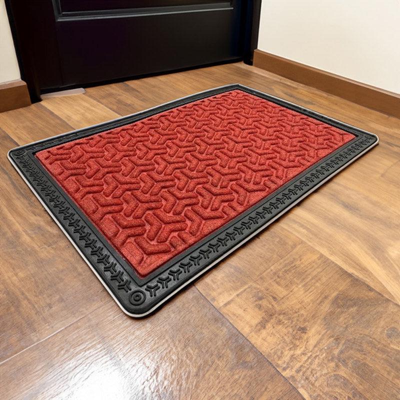 Buy Maxo Antiskid Doormat - Red Rugs from Vaaree