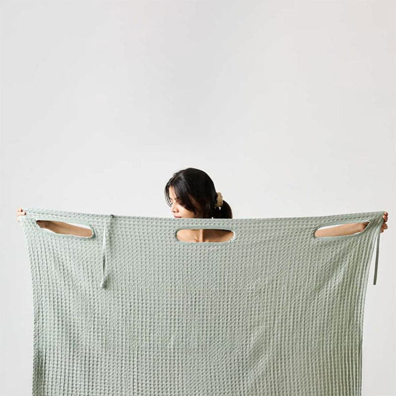 Buy Glory Hug Bathwrap - Jade Bath Wraps from Vaaree