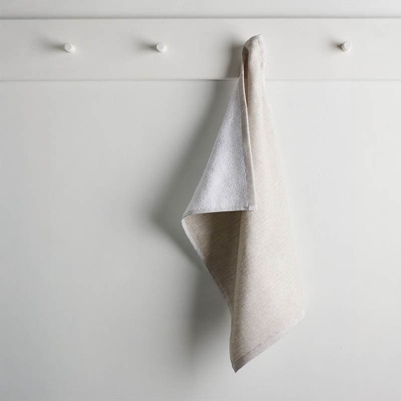 Buy Bisho Bamboo Terry Hand Towel (Clay) - Set Of Two Hand & Face Towels from Vaaree