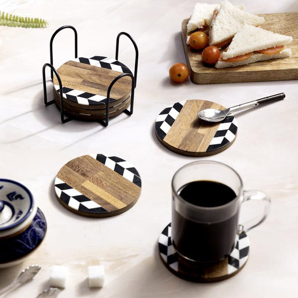 Buy Nihi Black & White Coaster With Stand Coasters from Vaaree