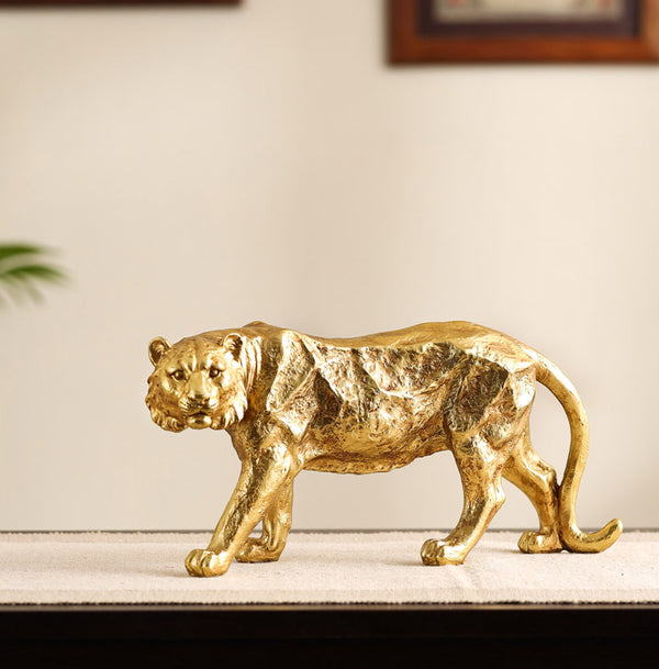 Buy Niro Polyresin Tiger Showpiece Showpieces from Vaaree