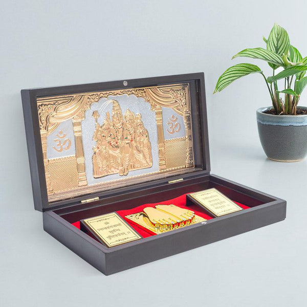 Buy Namah Shivay Pooja Box Festive Accents from Vaaree