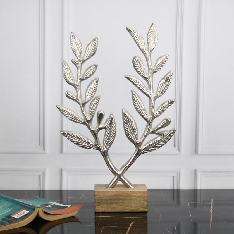 Buy Gardenia Glam Showpiece - Silver Showpieces from Vaaree