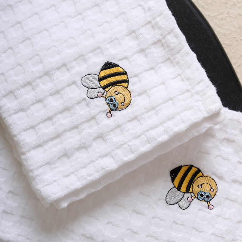 Buy Baby Bee Hand Towel - Set Of Two Bath Towels from Vaaree